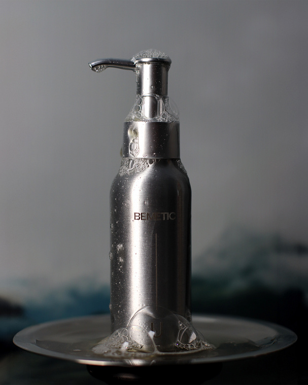 Universal cleansing gel